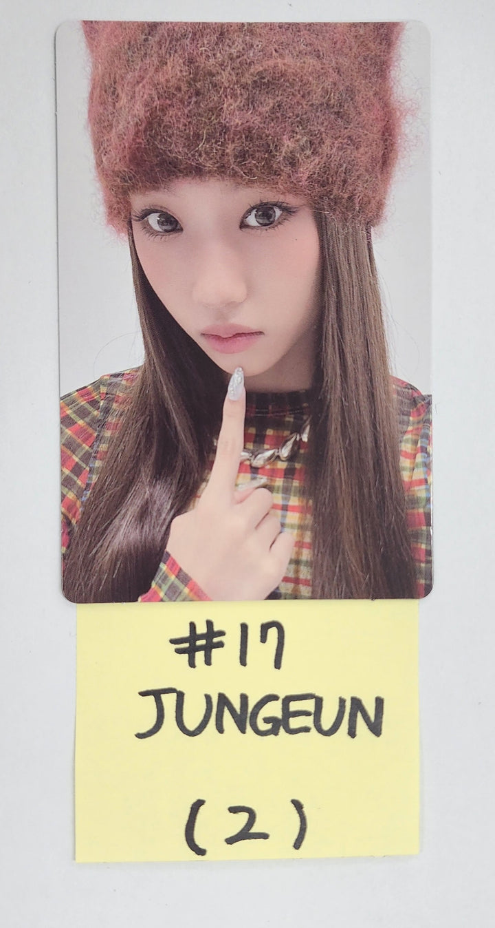 IZNA "N/a" - Official Trading Photocard [25.1.7]