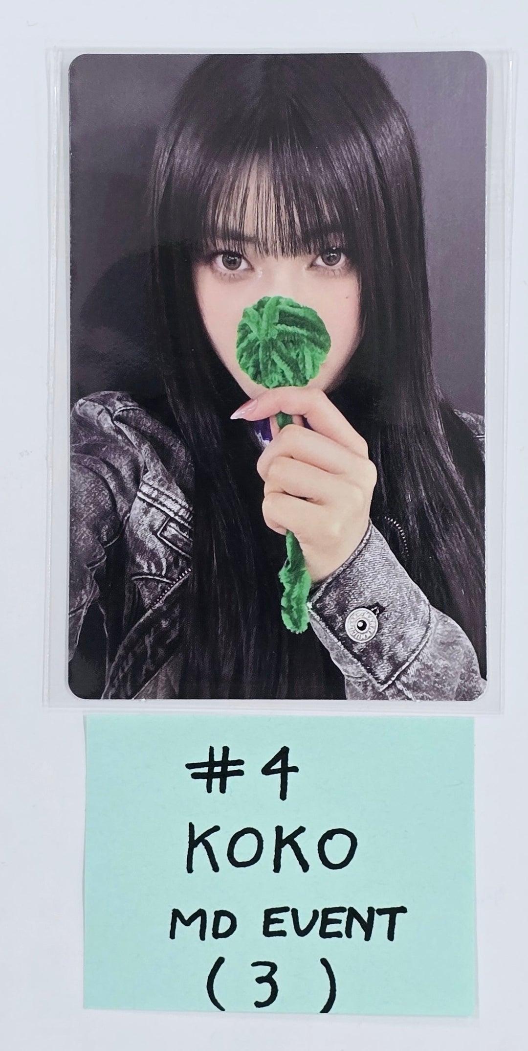 IZNA "N/a" - MD Event Photocard [25.1.9]