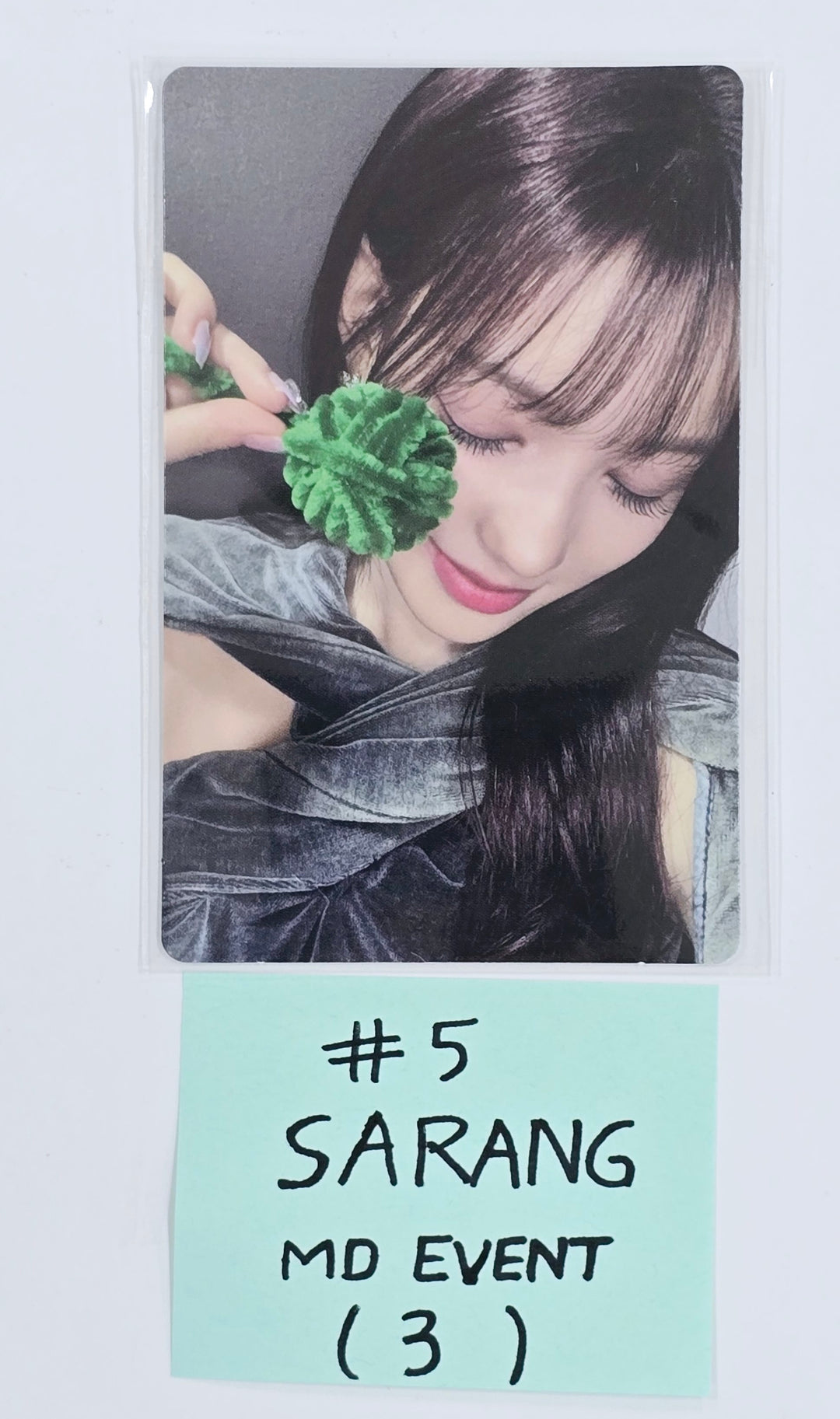 IZNA "N/a" - MD Event Photocard [25.1.9]