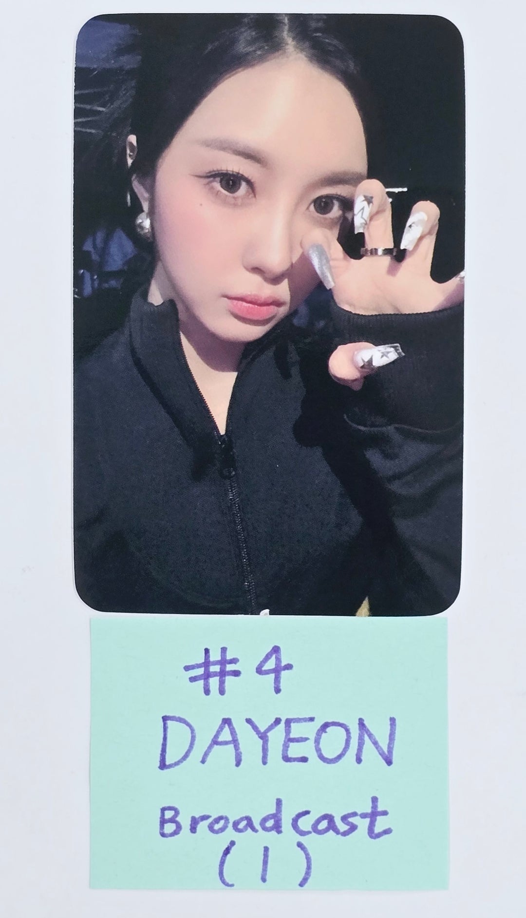 Kep1er "TIPI-TAP" - Broadcast Photocard [25.1.9]