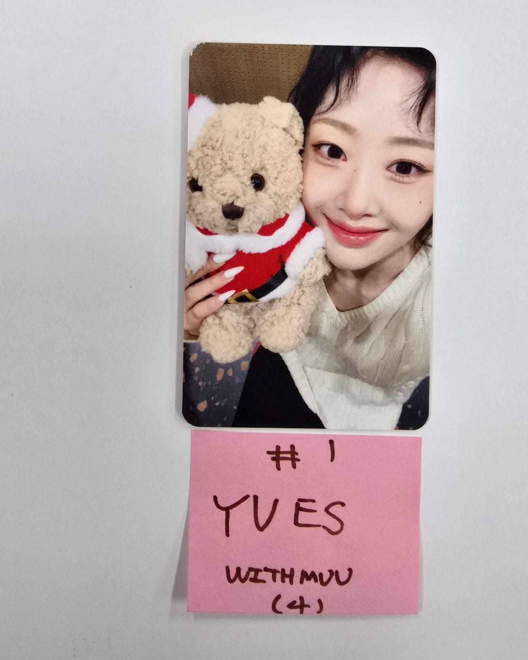 Yves "I Did" - Withmuu Fansign Event Photocard [25.1.13]