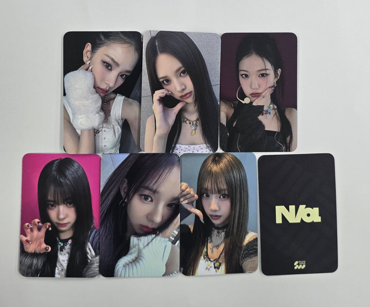 IZNA "N/a" - Soundwave Fansign Event Photocard Round 2 [25.1.13]