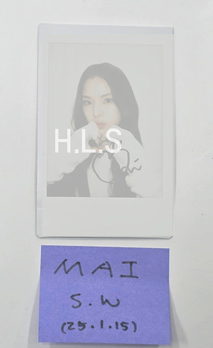 MAI (Of IZNA) "N/a" - Hand Autographed(Signed) Polaroid [25.1.15]