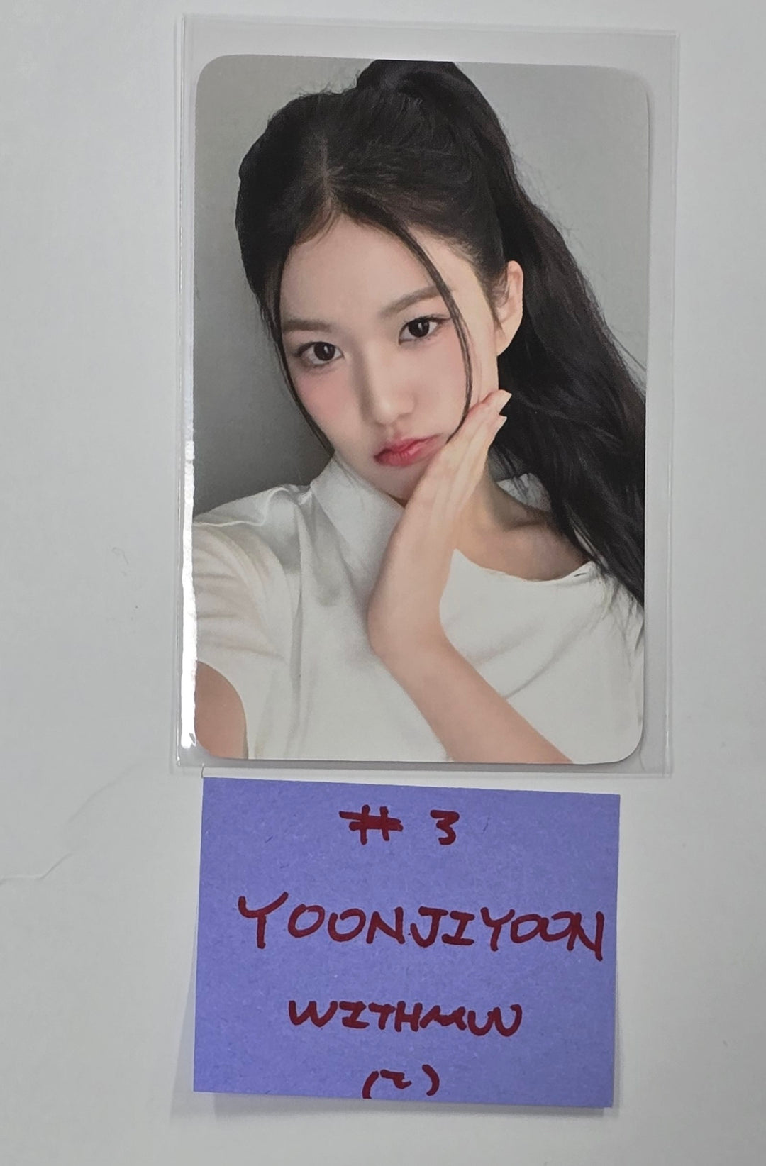 IZNA "N/a" - Withmuu Fansign Event Photocard Round 3 [25.1.15]