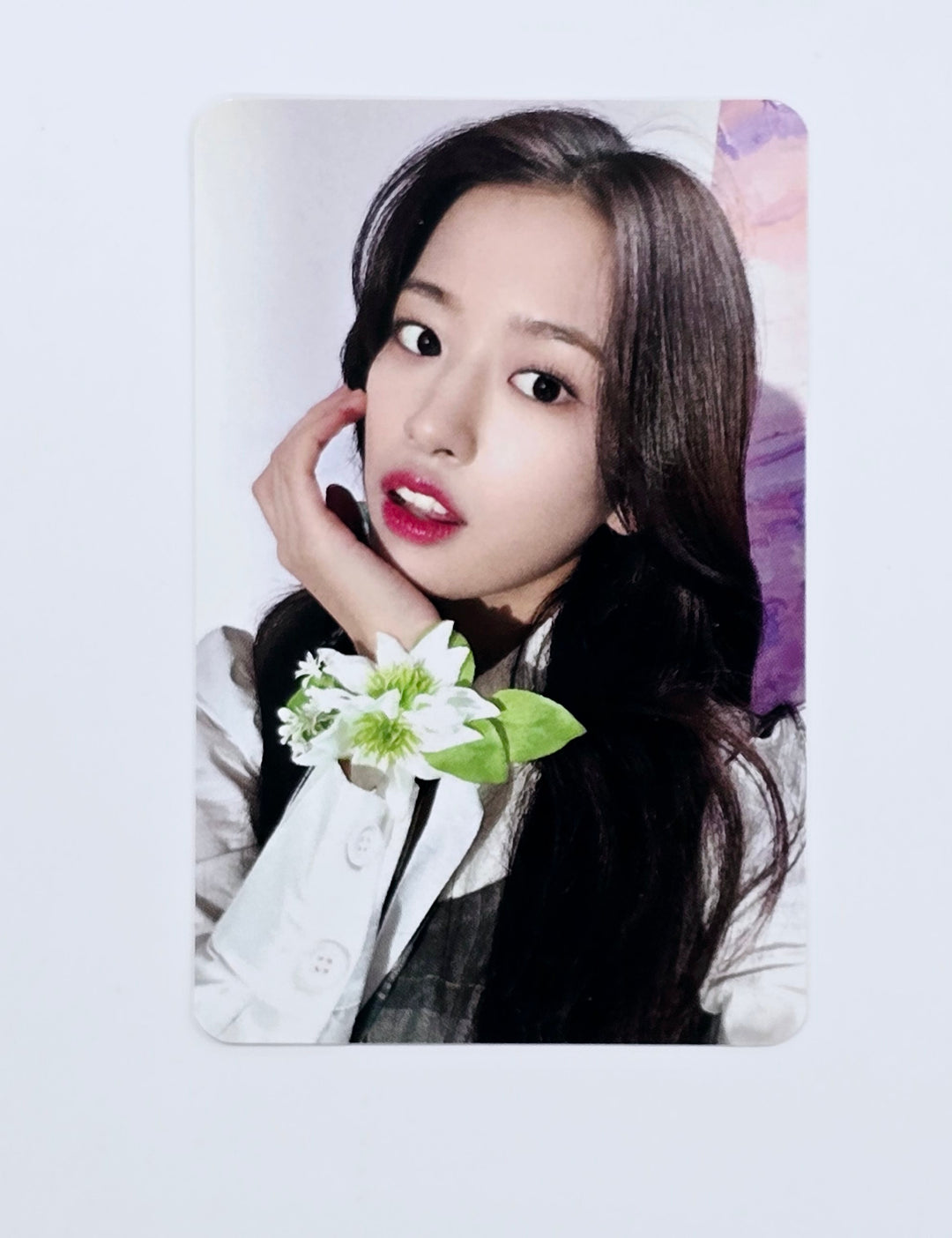 Yujin (Of IVE) "The Prom Queens" 1st Dive Only - Special Event Photocard [Corsage Ver.] [25.1.16]