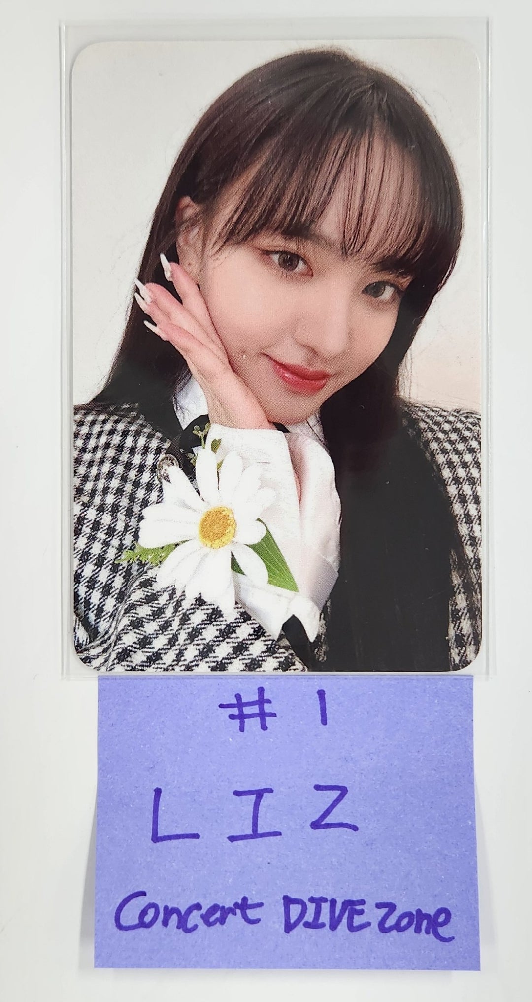 IVE "The Prom Queens" - Special Divezone Event Photocard [25.1.17]