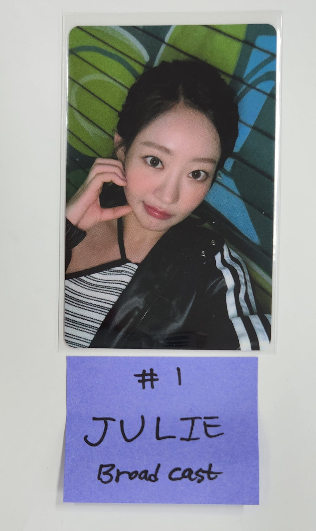 Kiss of Life - Broadcast Photocard [25.1.17]