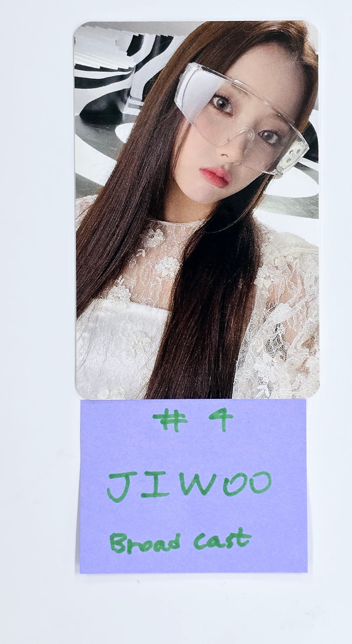 Jiwoo (of NMIXX) - Broadcast Photocard [25.1.17]