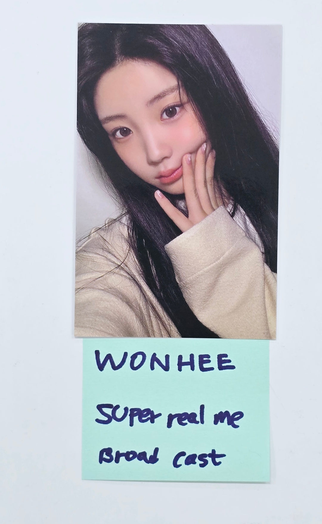 Wonhee (Of ILLIT) "SUPER REAL ME" - Broadcast Photocard [25.1.20]