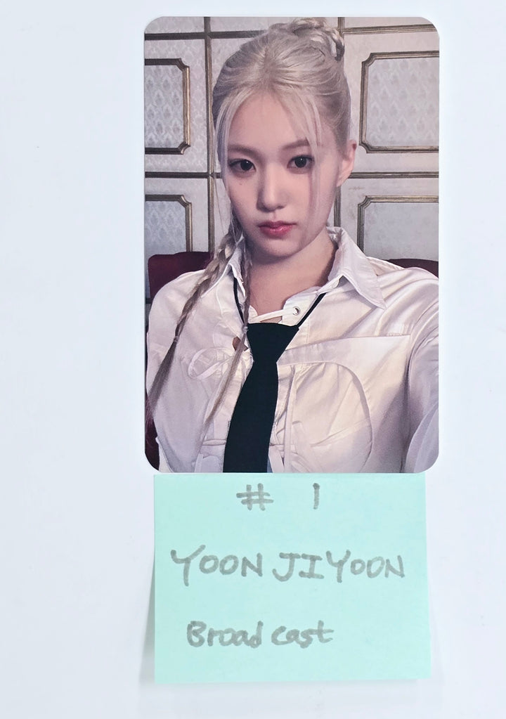 Yoon Ji Yoon (Of IZNA) "N/a" - MUSIC BANK Broadcast Photocard [25.1.20]