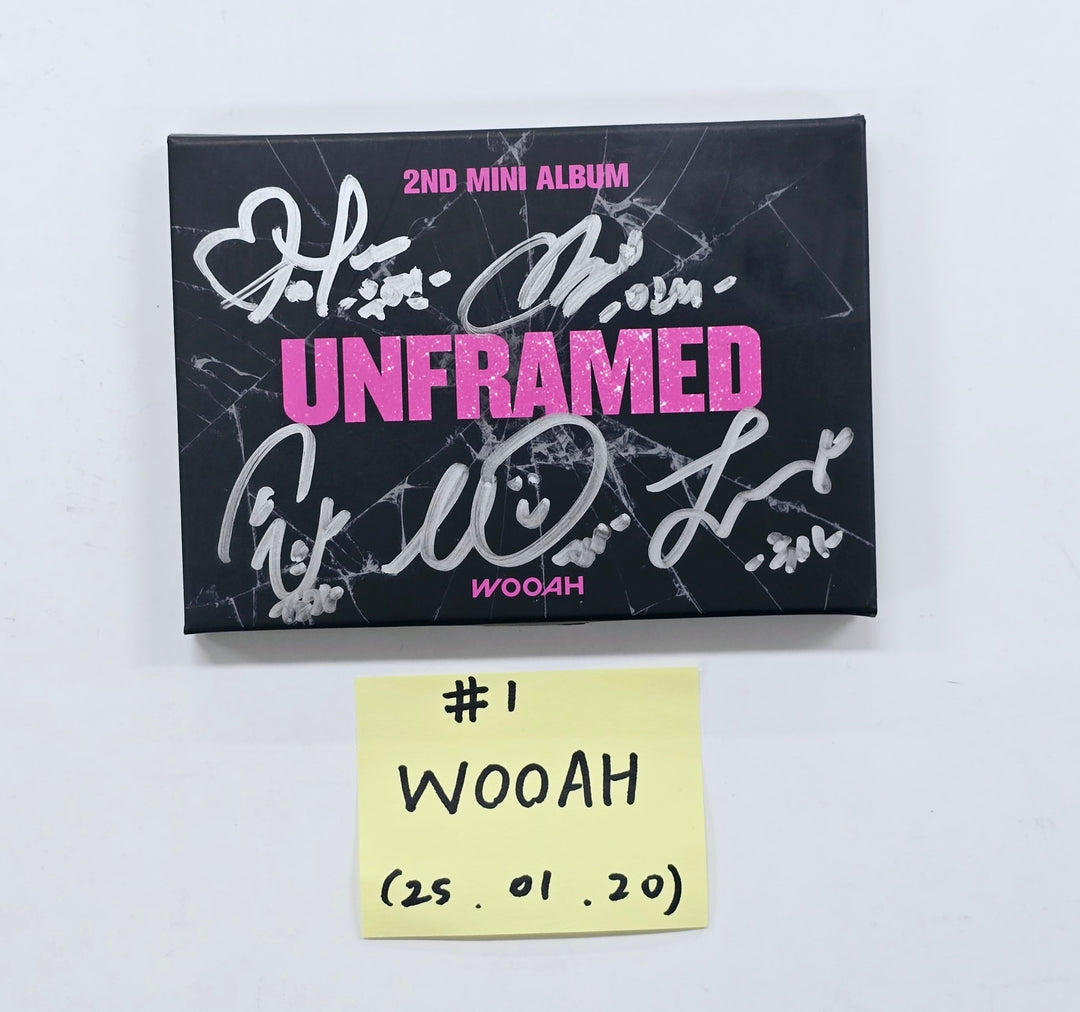 Wooah "Unframed", Lapillus "Girl's Round Part.1" - Hand Autographed(Signed) Album [25.1.20]