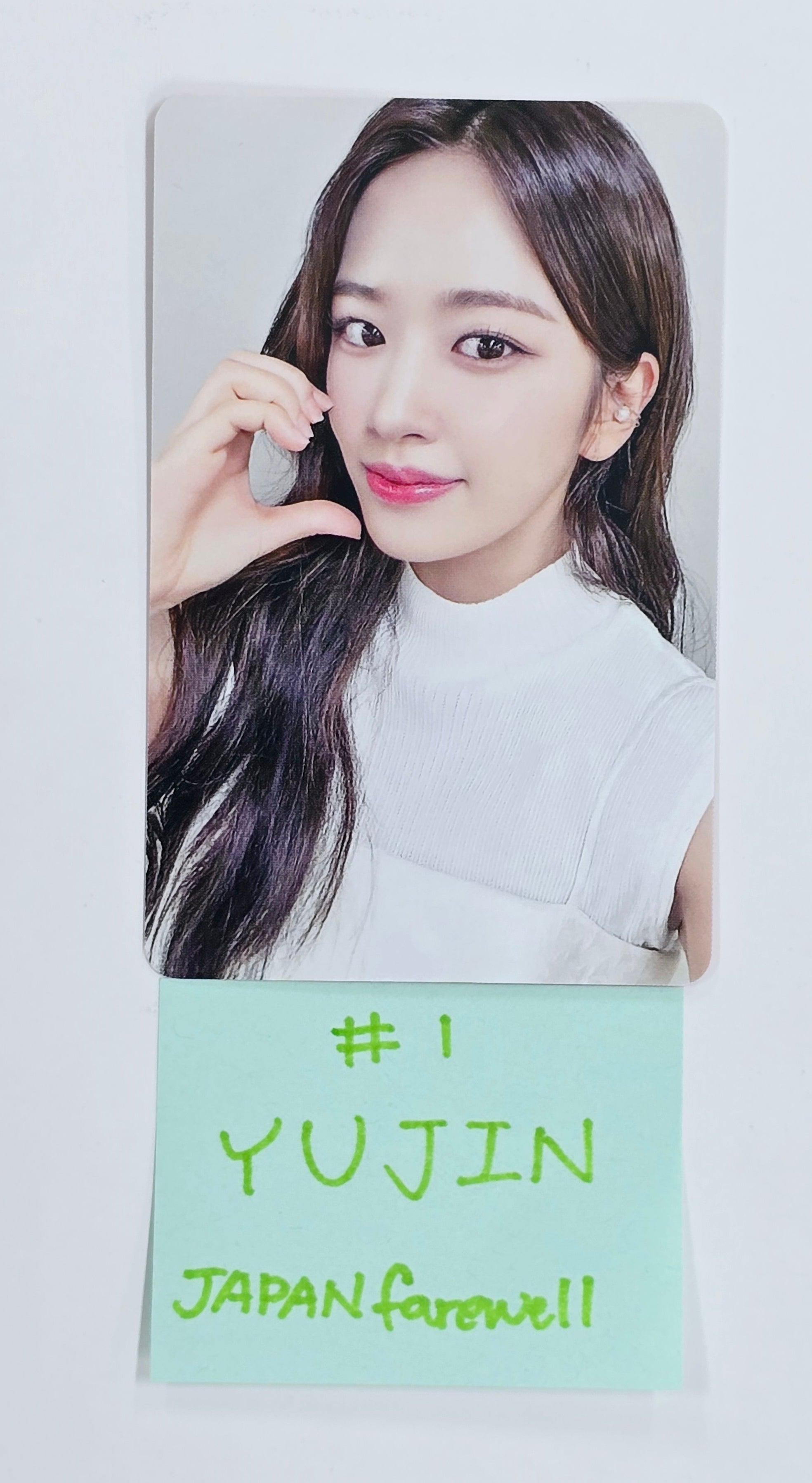 IVE 2024 SEASON'S GREETINGS 