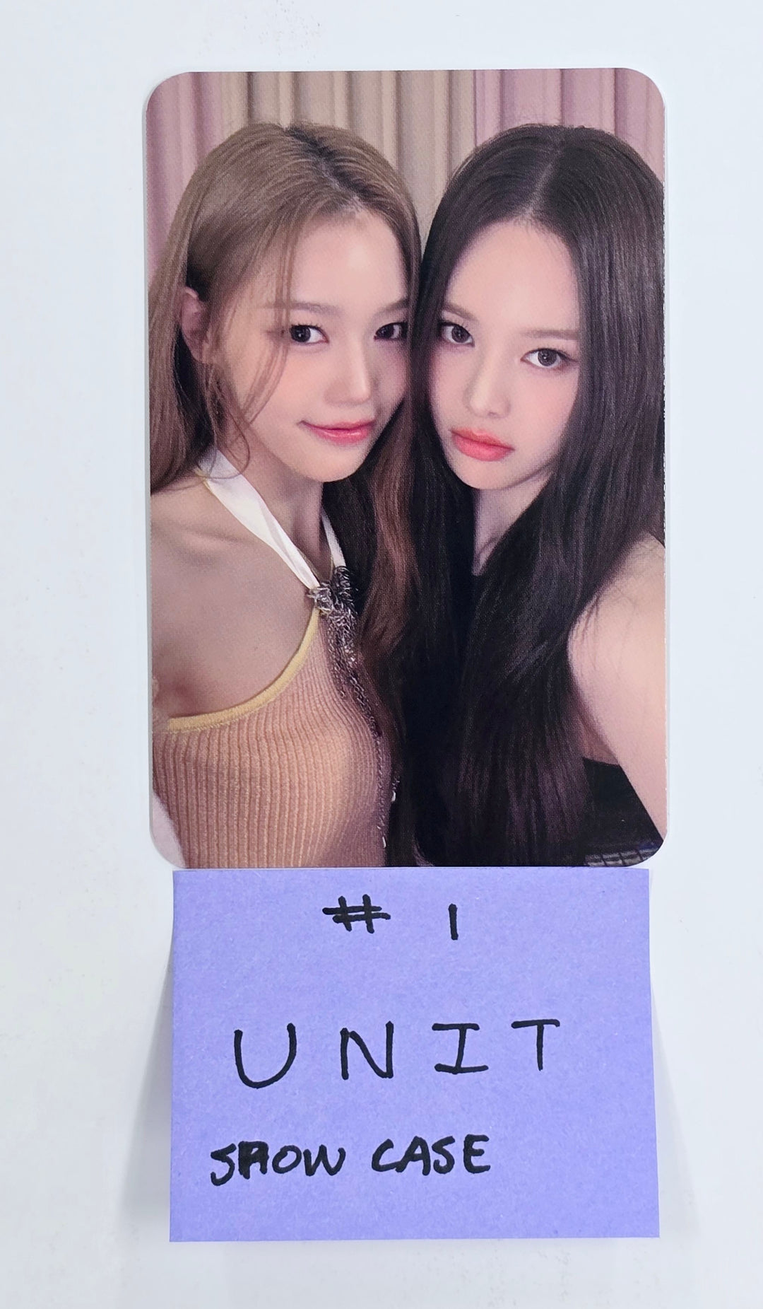 IZNA "N/a" - Showcase Event Photocard [25.1.21]