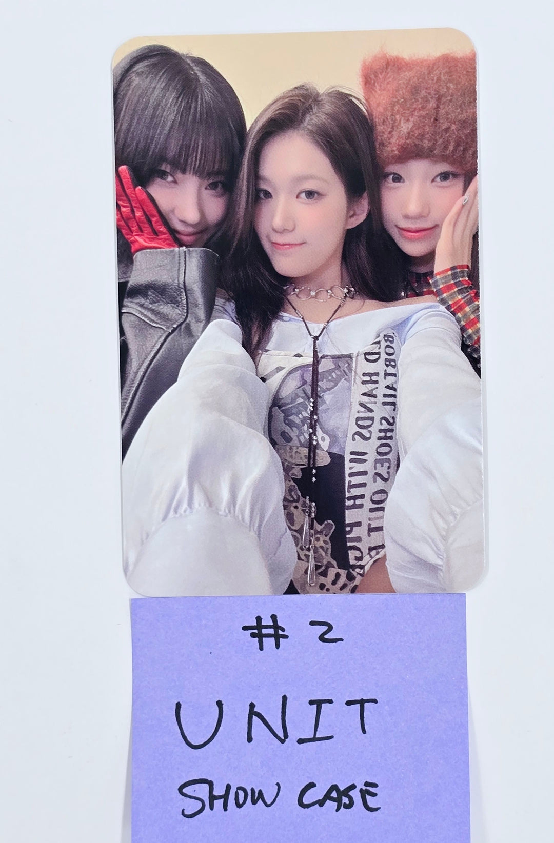 IZNA "N/a" - Showcase Event Photocard [25.1.21]