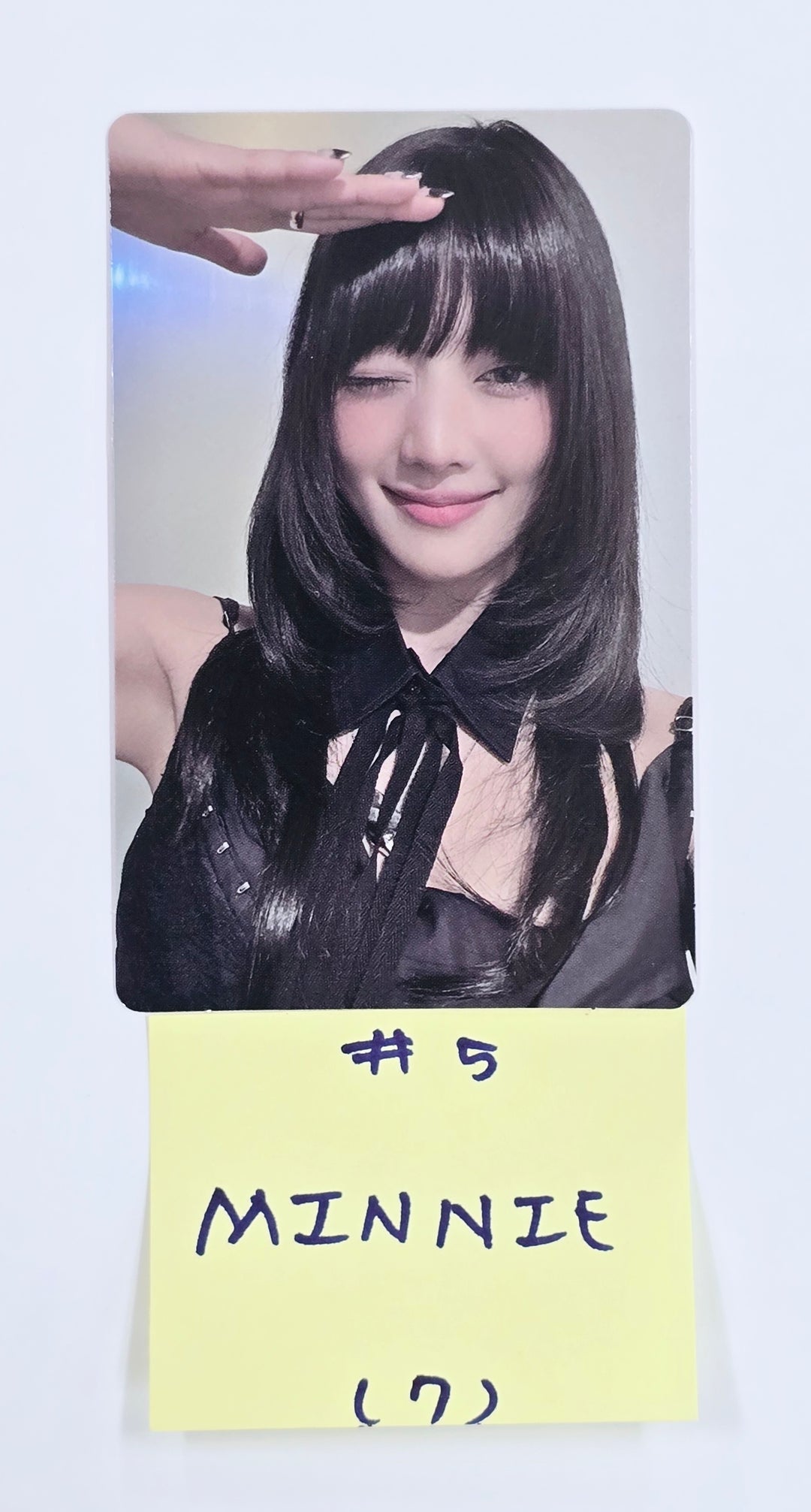 Minnie (of (G)I-DLE) "HER" - Official Photocard [25.1.22]