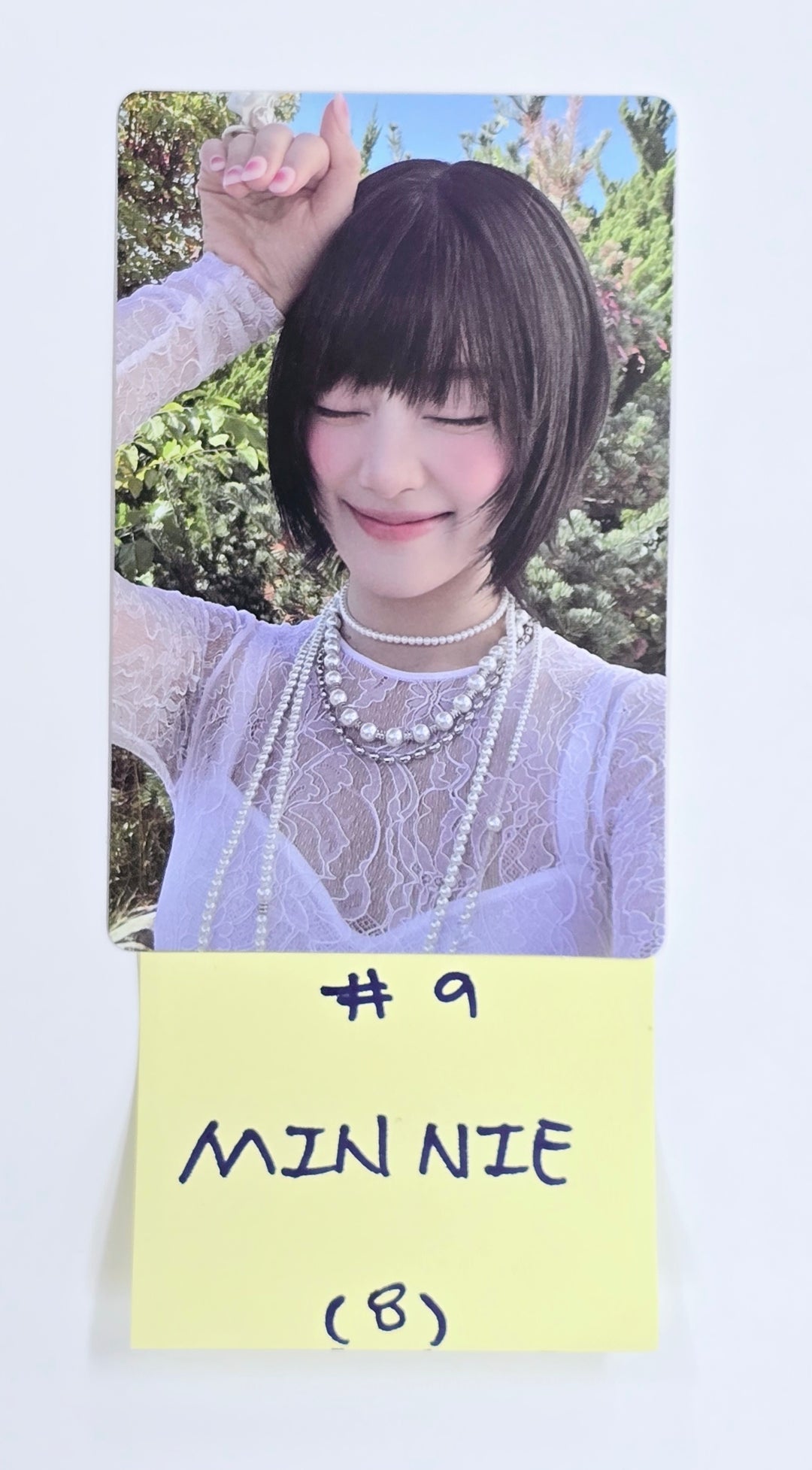 Minnie (of (G)I-DLE) "HER" - Official Photocard [25.1.22]