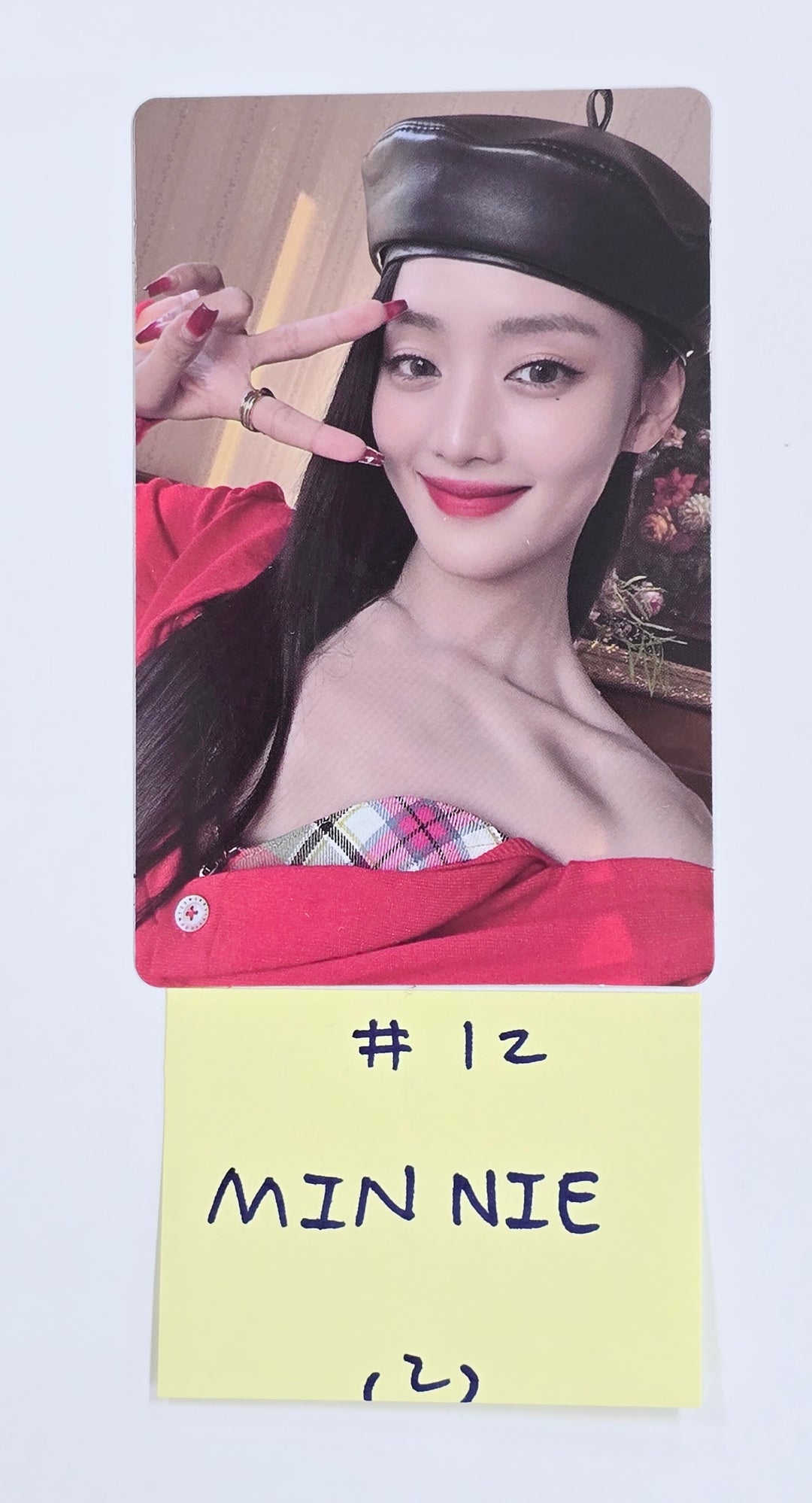 Minnie (of (G)I-DLE) "HER" - Official Photocard [25.1.22]