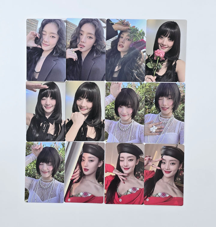 Minnie (of (G)I-DLE) "HER" - Official Photocard [25.1.22]