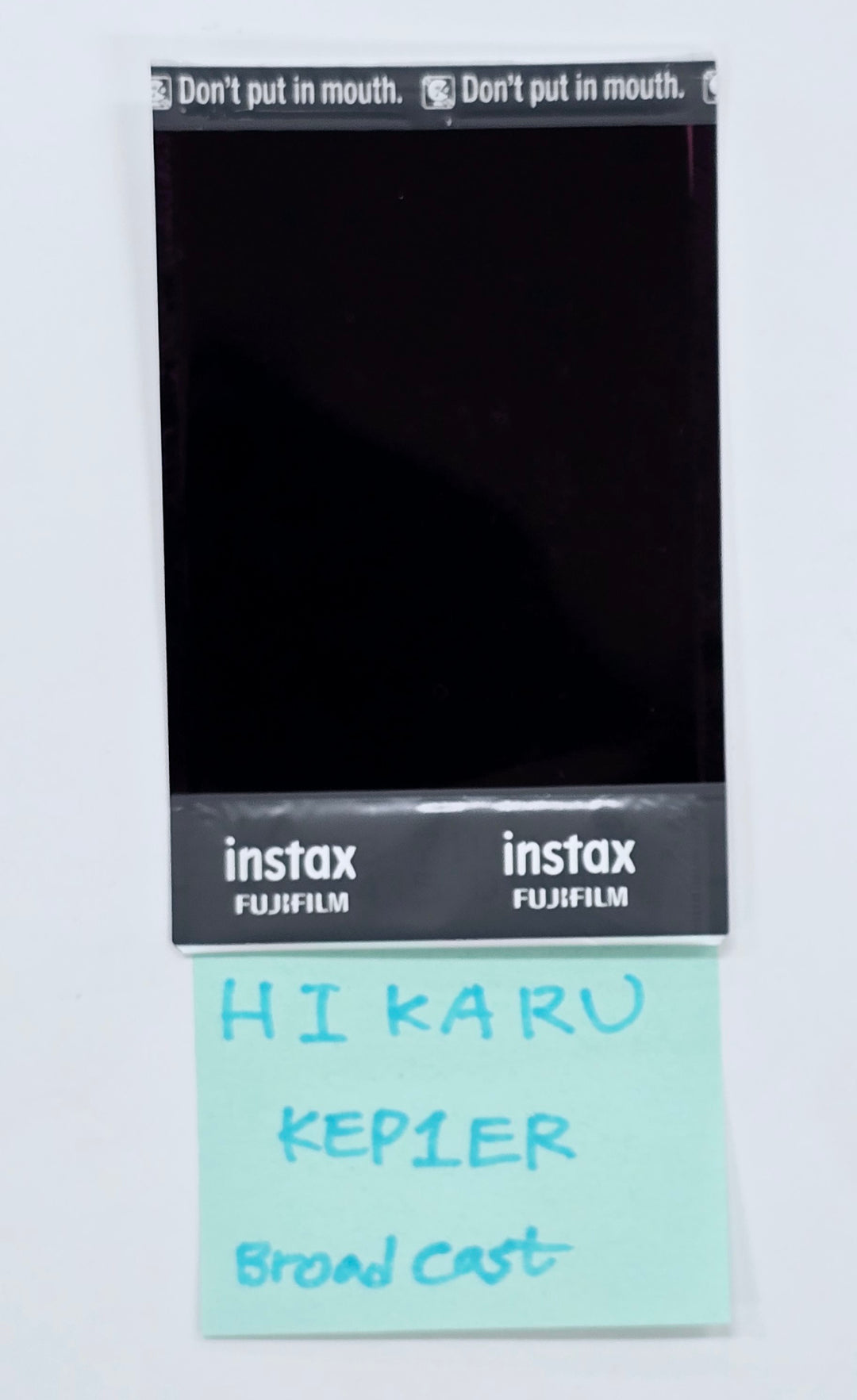 Hikaru (Of Kep1er) "TIPI-TAP" - Hand Autographed(Signed) Polaroid [25.1.23]