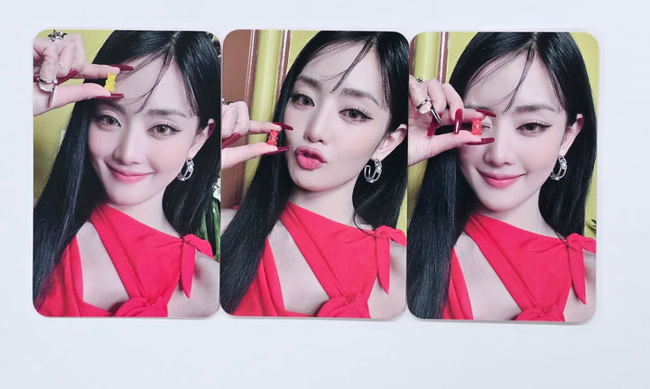 Minnie (of (G)I-DLE) "Her" - Soundwave Special Gift Photocard [25.1.23]