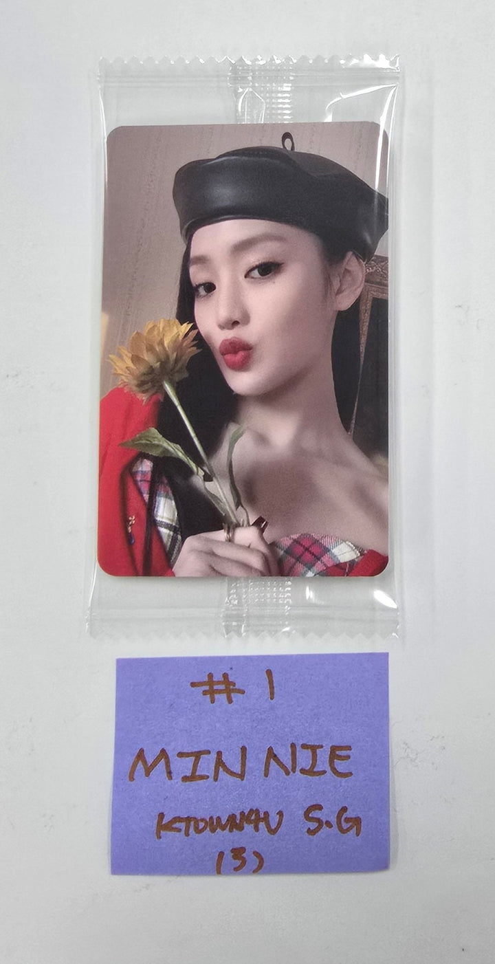 Minnie (of (G)I-DLE) "Her" - Ktown4U Special Gift Photocard [25.1.24]