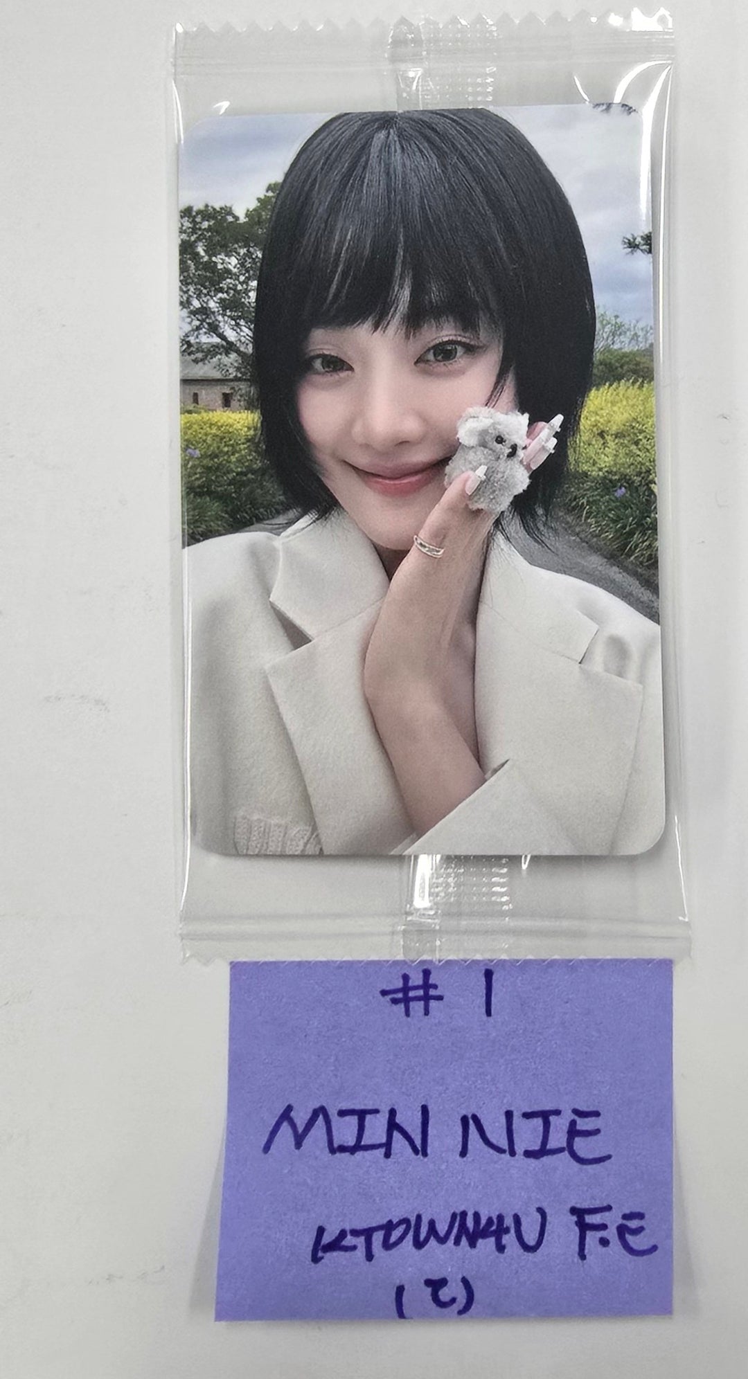 Minnie (of (G)I-DLE) "Her" - Ktown4U Fansign Event Photocard [25.1.24]