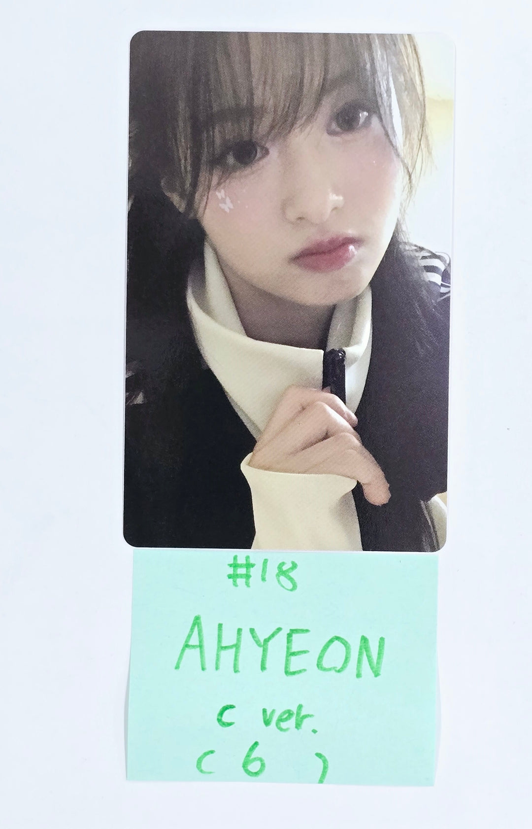 BABYMONSTER "HELLO MONSTERS" 1st WORLD TOUR IN SEOUL - Weverse PICK-UP Event Photocards [A,B,C Ver.] [25.1.25]