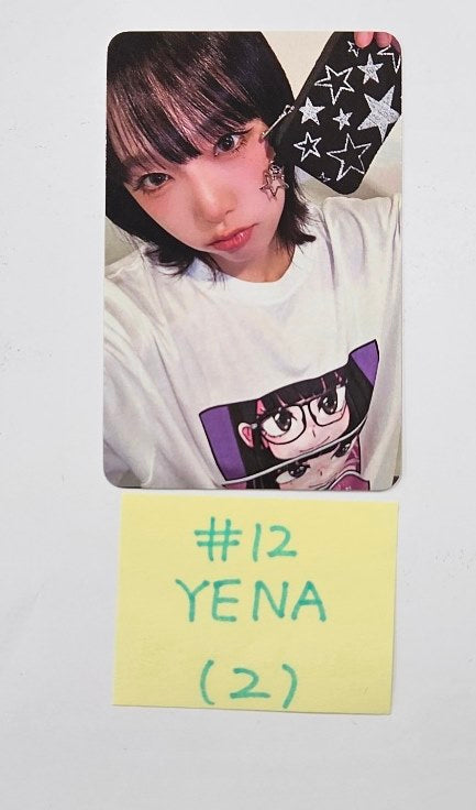 Yena "2025 YENA 1st Concert" - Official Trading Photocard [25.1.25]