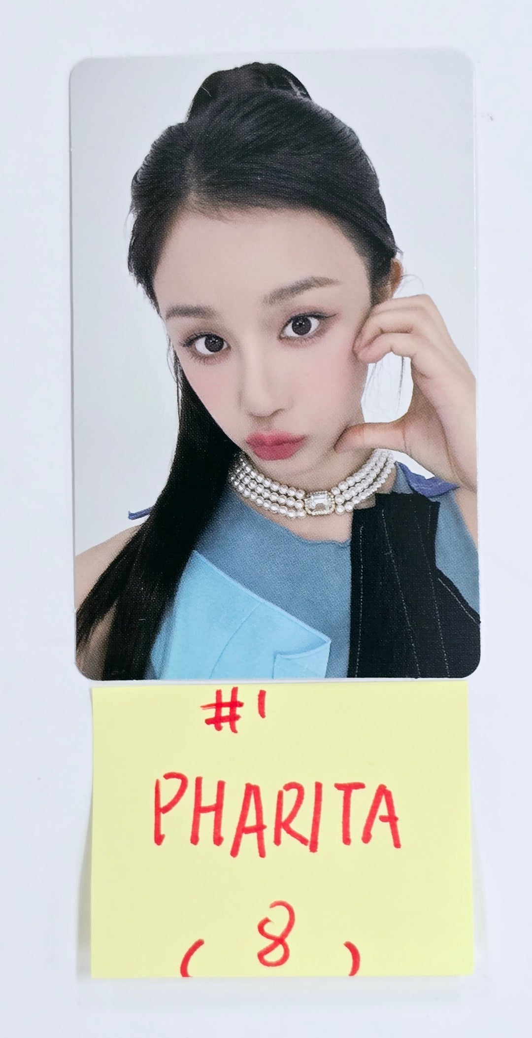 BABYMONSTER "HELLO MONSTERS" 1st WORLD TOUR IN SEOUL - Official Trading Photocard (1) [25.1.25]