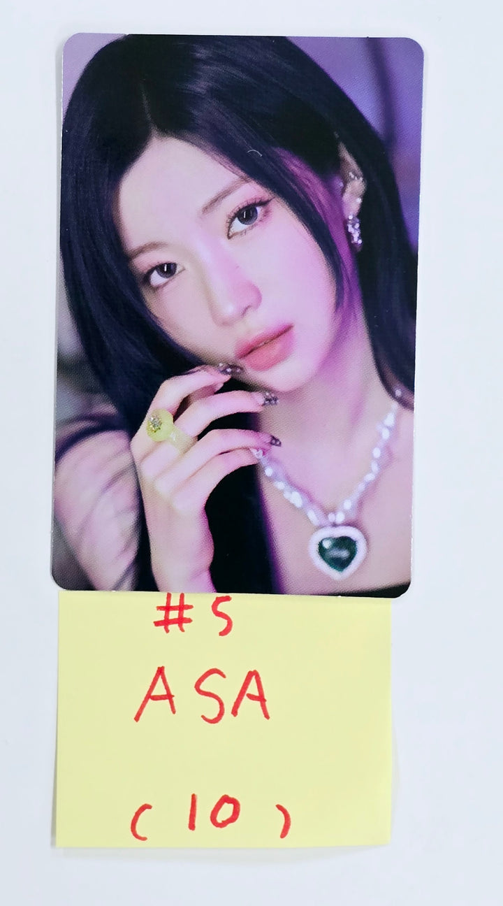 BABYMONSTER "HELLO MONSTERS" 1st WORLD TOUR IN SEOUL - Official Trading Photocard (1) [25.1.25]