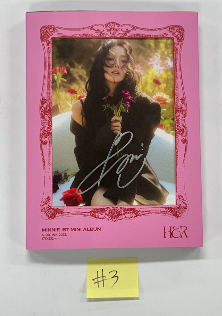 Minnie "Her" - Hand Autographed(Signed) Promo Album [25.1.31]