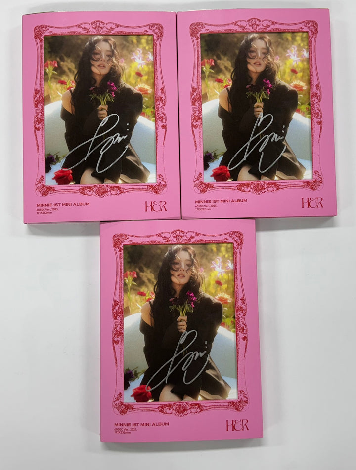 Minnie "Her" - Hand Autographed(Signed) Promo Album [25.1.31]