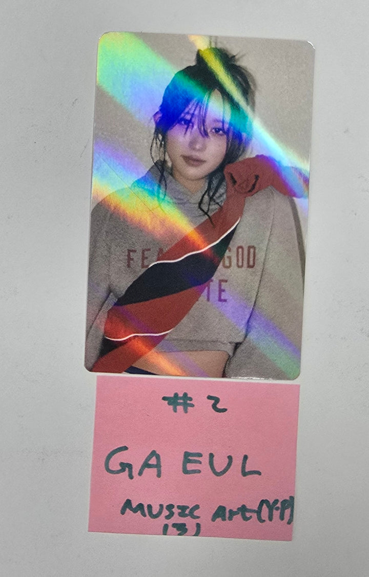 IVE "REBEL HEART" - Music Art x YP Books Event Hologram Photocard [25.2.4]