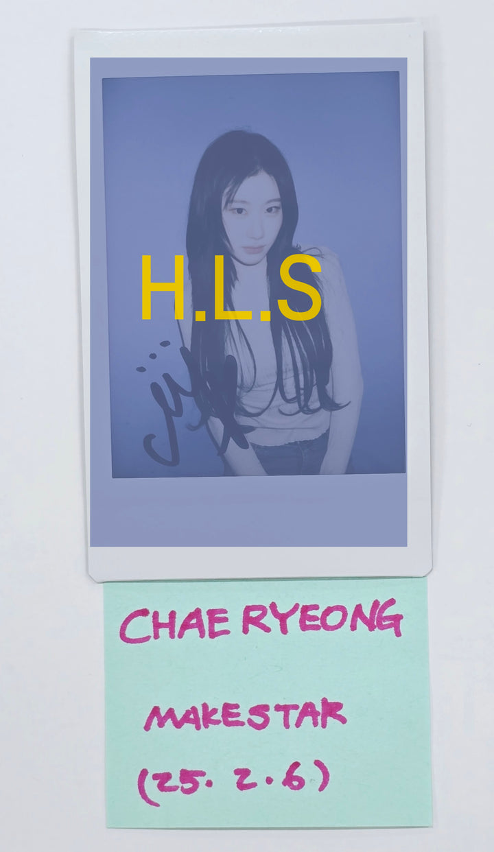 Chaeryeong (Of ITZY) "Gold"- Hand Autographed(Signed) Polaroid [25.2.6]