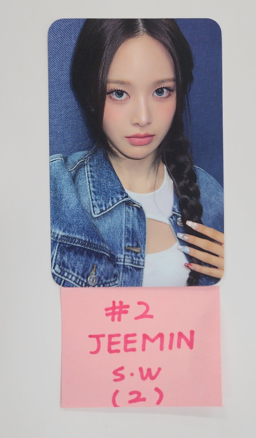 IZNA "N/a" - Soundwave Fansign Event Photocard Round 3 [25.2.7]