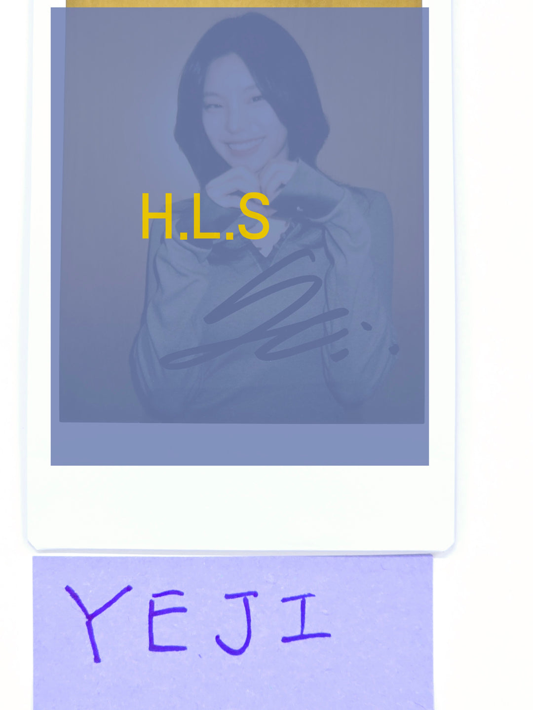 Yeji (Of ITZY) "Gold"- Hand Autographed(Signed) Polaroid [25.2.10]