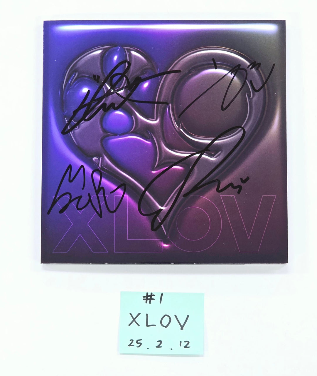 XLOV "I'mma Be" - Hand Autograhped(Signed) Album [25.2.12]