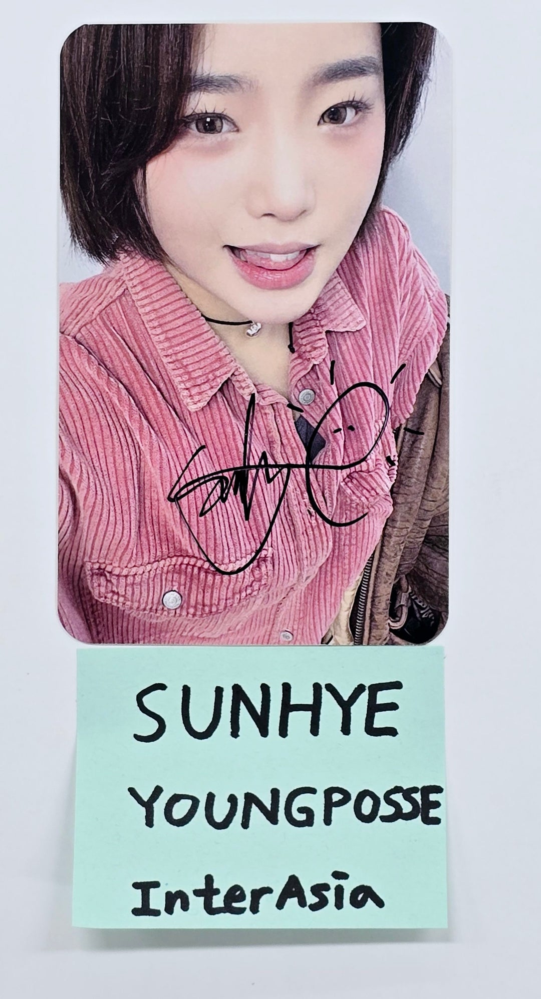 Sunhye (Of YOUNG POSSE) "Ate That" - Hand Autographed(Signed) Photocard [25.2.17]