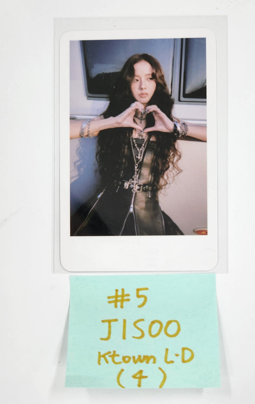 JISOO (Of Black Pink) "AMORTAGE" - Ktown4U Lucky Draw Event Photocard [25.2.17]