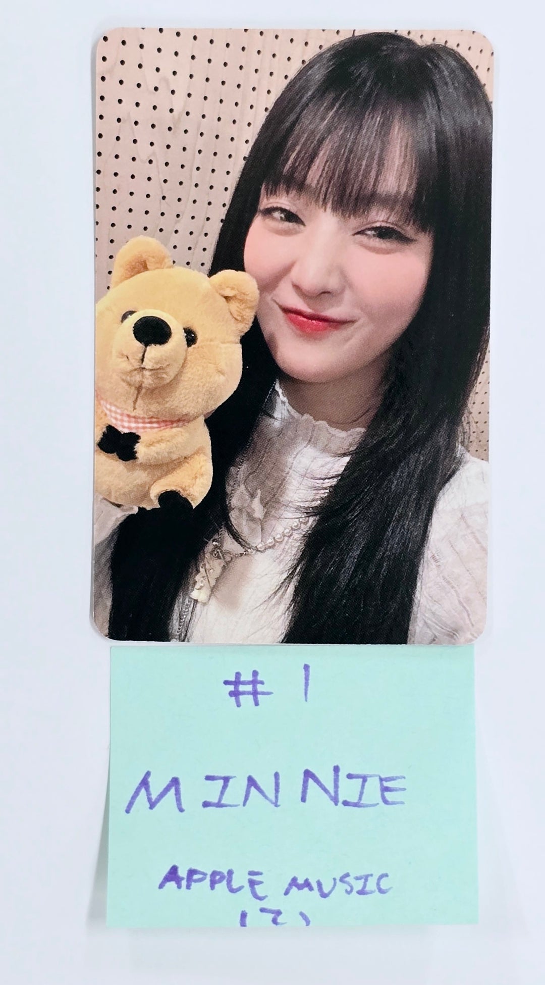 Minnie (of (G)I-DLE) "Her" - Apple Music Fansign Event Photocard [25.2.17]