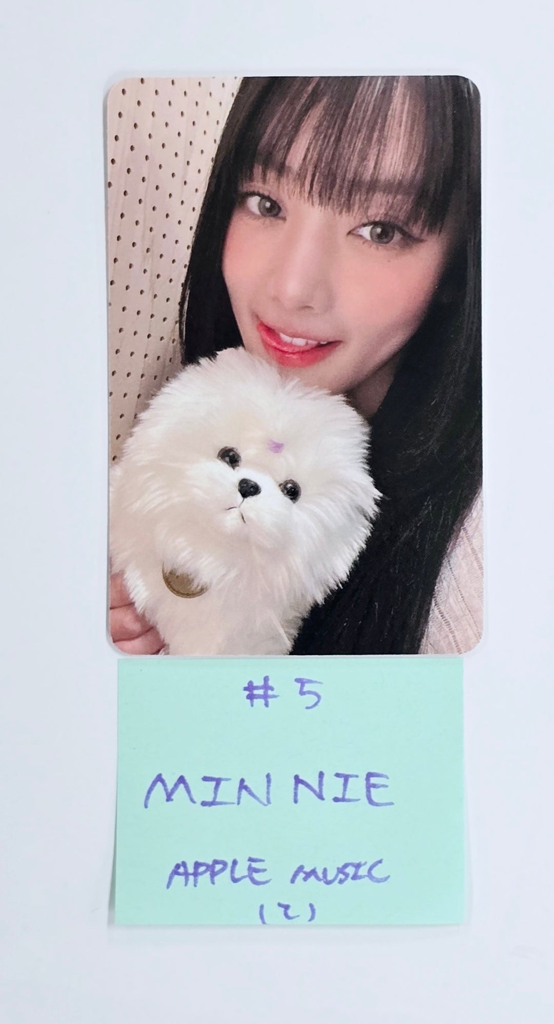 Minnie (of (G)I-DLE) "Her" - Apple Music Fansign Event Photocard [25.2.17]