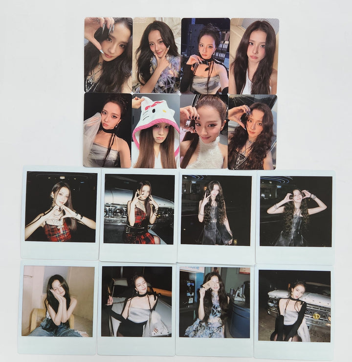 JISOO (Of Black Pink) "AMORTAGE" - Official Photocard, Polaroid [25.2.17]