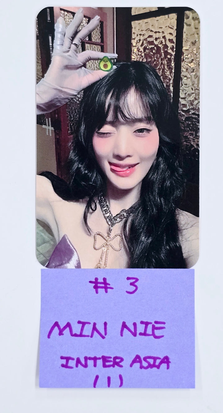 Minnie (of (G)I-DLE) "Her" - Inter Asia Fansign Event Photocard [25.2.18]