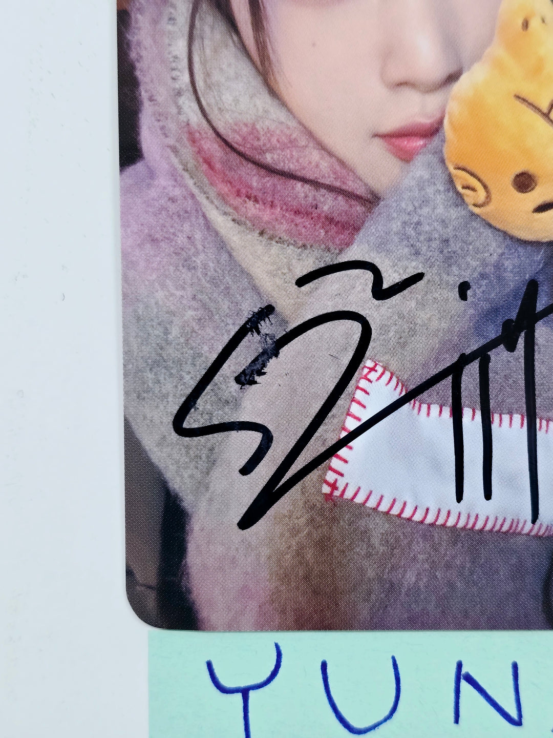 Yuna (Of BBGIRLS) "LOVE 2" - Hand Autographed(Signed) Photocard [25.2.20] - Must Read !