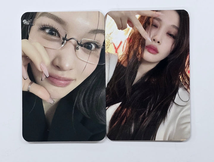 Chung Ha "Alivio" - DMC Music Fansign Event Photocard [25.2.20]