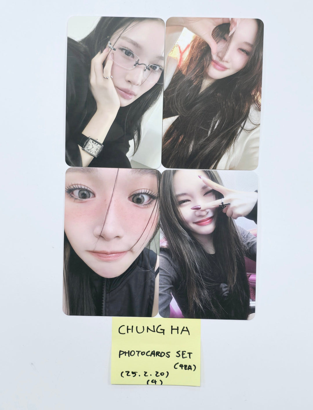 Chung Ha "Alivio" - Official Photocards Set (4EA) [25.2.20]