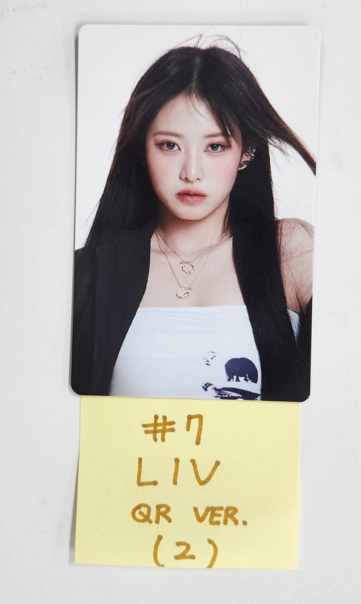 RESCENE "Glow Up" - Official Photocard [QR Ver.] [25.2.21]