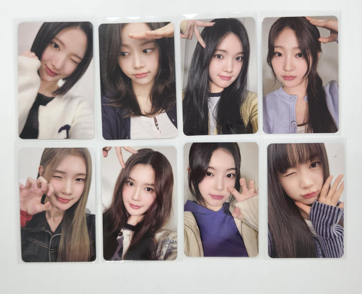 Hearts2Hearts "The Chase" - SM Town Lucky Draw Event Photocard [Minibook Ver.] [25.2.25]