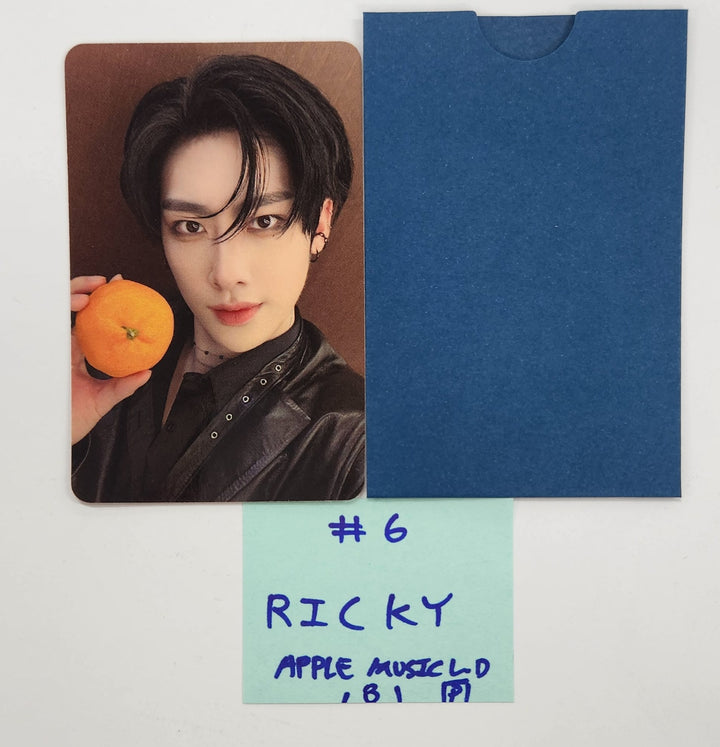 ZEROBASEONE "𝗕𝗟𝗨𝗘 𝗣𝗔𝗥𝗔𝗗𝗜𝗦𝗘" The 5th Mini Album - Apple Music Lucky Draw Event Photocard [Photobook Ver.] [25.2.25]