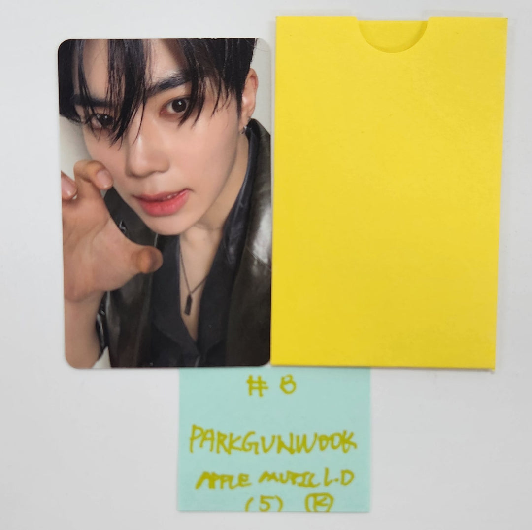 ZEROBASEONE "𝗕𝗟𝗨𝗘 𝗣𝗔𝗥𝗔𝗗𝗜𝗦𝗘" The 5th Mini Album - Apple Music Lucky Draw Event Photocard [Key Cap Ver.] [25.2.25]